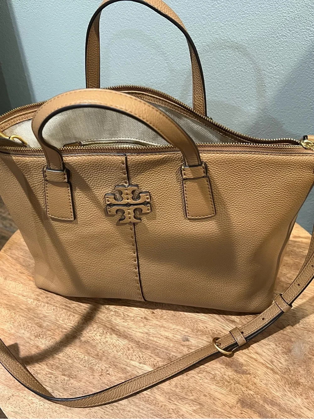 Tory Burch Macgraw Camel/Tan Pebbled Leather Tote with Logo